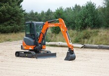 Minikoparki Hitachi ZX33U-5A