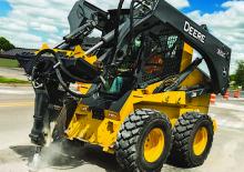 Młoty hydrauliczne John Deere Construction HH80C