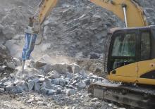 Młoty hydrauliczne Okada okada 2600