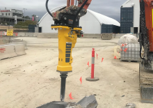 Młoty hydrauliczne Epiroc SB 302