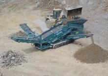Przesiewacze mobilne Powerscreen Warrior 1800