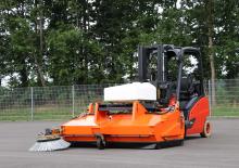 Mocowane zamiatarki Bema 40 Industry 2050
