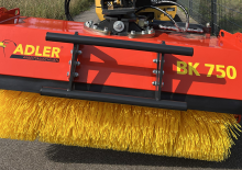 Mocowane zamiatarki Adler BK 750-120