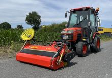 Mocowane zamiatarki Adler K 450-120