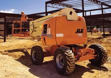 Kołowe przegubowe podnośniki koszowe JLG 450A Serie II