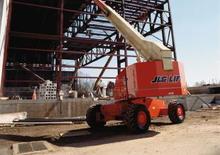 Kołowe teleskopowe platformy robocze JLG 601 S