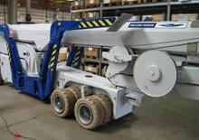 Kołowe teleskopowe platformy robocze Falcon Lifts FS 420 