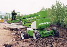 Kołowe przegubowe podnośniki koszowe Niftylift HR 17