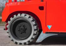 Kołowe podnośniki nożycowe PB PB S151-19E 4x4