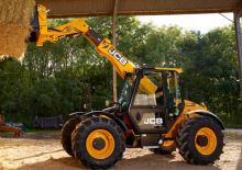 Placowe urządzenie załadowcze JCB 526-56 AGRI