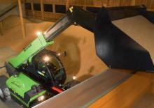 Ładowarki teleskopowe DEUTZ-FAHR Agrovector 30.7