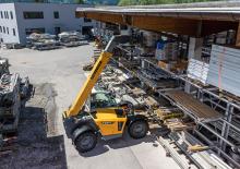 Ładowarki teleskopowe Liebherr T 32-7