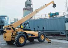 Ładowarki teleskopowe Caterpillar TH 560 B