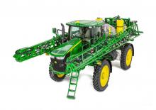 Opryskiwacze samojezdne John Deere R4038