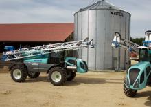 Opryskiwacze samojezdne Berthoud RAPTOR 4240