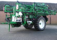 Opryskiwacze zaczepiane CHD D 5530