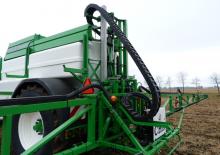 Opryskiwacze zaczepiane CHD FG8127