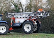 Opryskiwacze zaczepiane Kuhn Metris 4100 RHPA