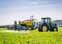 Opryskiwacze zaczepiane John Deere R732i
