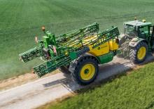 Opryskiwacze zaczepiane John Deere R740i