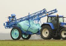 Opryskiwacze zaczepiane Berthoud TRACKER 3200 