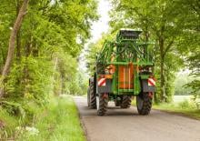 Opryskiwacze zaczepiane Amazone UG 2200 Special (24)