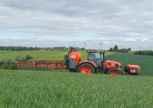 Opryskiwacze zawieszane Kubota XMS210
