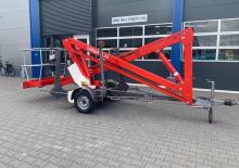 Platformy robocze na wysięgniku przegubowym mocowane na przyczepie UpRight TL 33