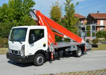 Platformy robocze na wysięgniku teleskopowym mocowane na ciężarówce Multitel MT 240 EX 