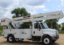 Platformy robocze na wysięgniku teleskopowym mocowane na ciężarówce Terex Optima TCX55