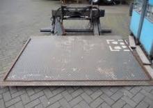 Platformy załadunkowe ZEPRO BZ 150-131