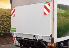 Platformy załadunkowe MBB Palfinger MBB C 1000 E
