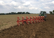 Pługi Kuhn Multi-Leader XT 9 NSH