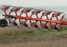 Pługi Kuhn Multi-Master 152 T 6