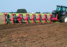 Pługi Kverneland PN 100