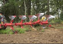 Pługi Pöttinger Servo 35 plus nova