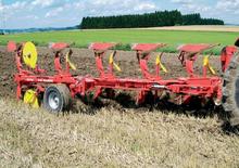 Pługi Pöttinger Servo 45 S