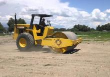 Pojedyncze walce drogowe Bomag BW 212 D