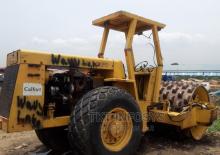 Pojedyncze walce drogowe Bomag BW 212 PD