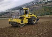 Pojedyncze walce drogowe Bomag BW 214 PDHC-4