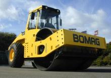 Pojedyncze walce drogowe Bomag BW 216 D-4