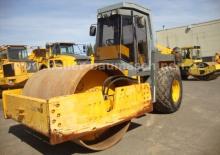 Pojedyncze walce drogowe Bomag BW 217 D-2
