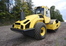 Pojedyncze walce drogowe Bomag BW 219 D-4