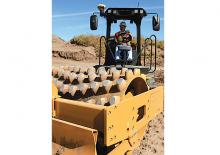 Pojedyncze walce drogowe Caterpillar CP56B