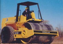 Pojedyncze walce drogowe Caterpillar CS-553