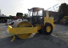 Pojedyncze walce drogowe Vibromax W 1802 PD