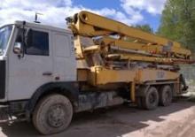 Pompa do betonu mocowana na ciężarówce Elba AP 9020