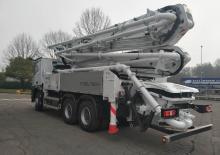 Pompa do betonu mocowana na ciężarówce CIFA K36L-5