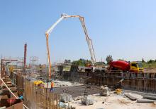 Pompa do betonu mocowana na ciężarówce SCHWING-Stetter S 43 SX III