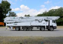 Pompa do betonu mocowana na ciężarówce SCHWING-Stetter S 61 SX